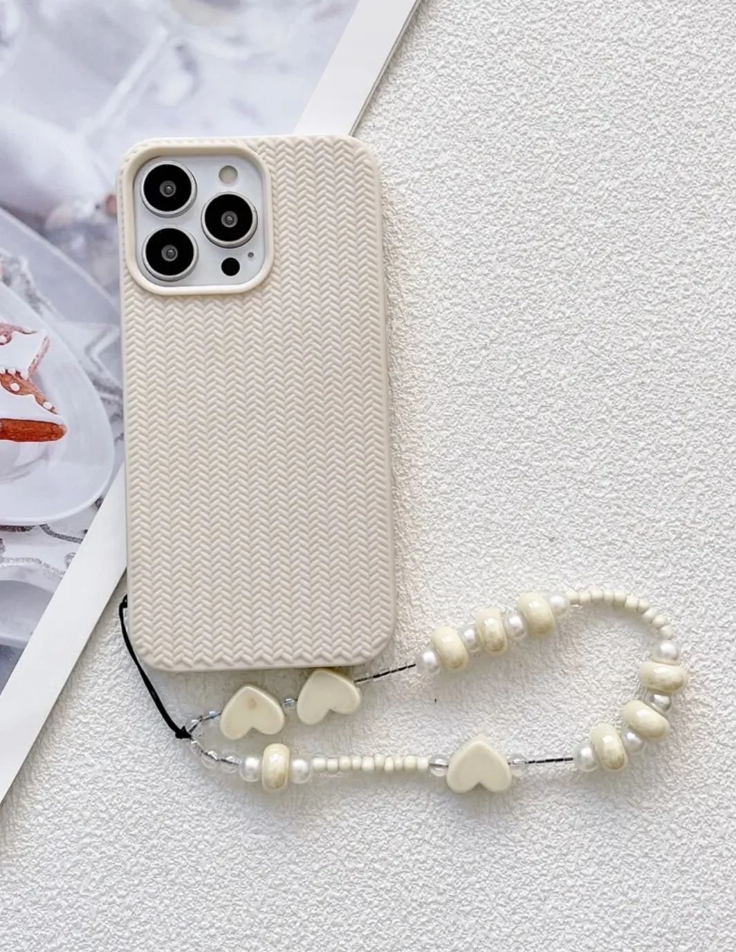 Cream Hearts Lanyard Case